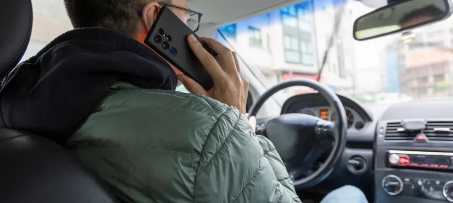 Driver control issues discovered in driverless cars
