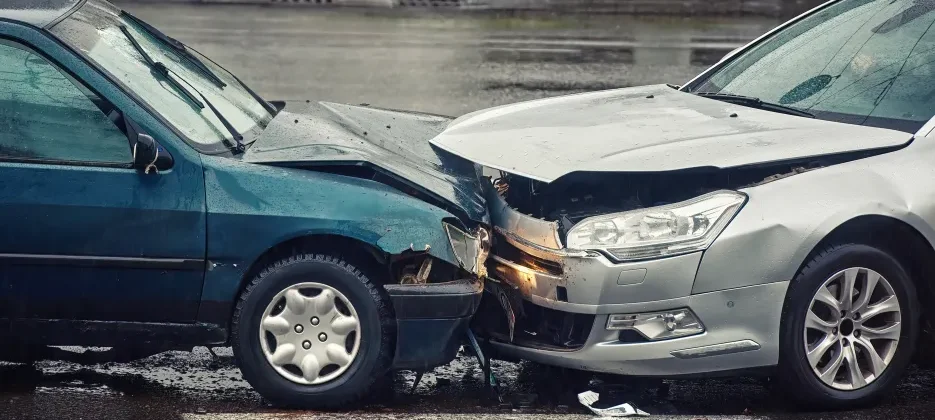 Head-on collision kills Rockville woman