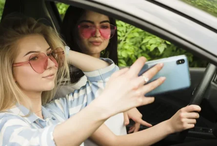 Teenagers and distracted driving