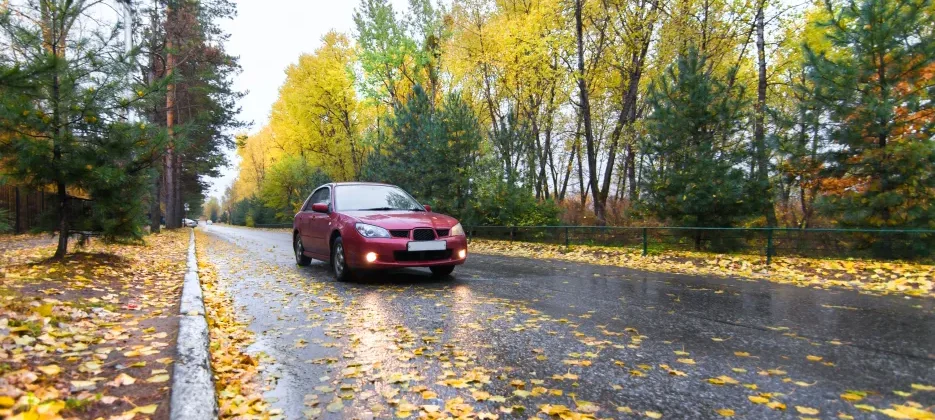 Spring driving means that everyone needs to be very careful