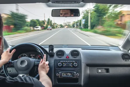Defensive driving techniques all drivers should practice