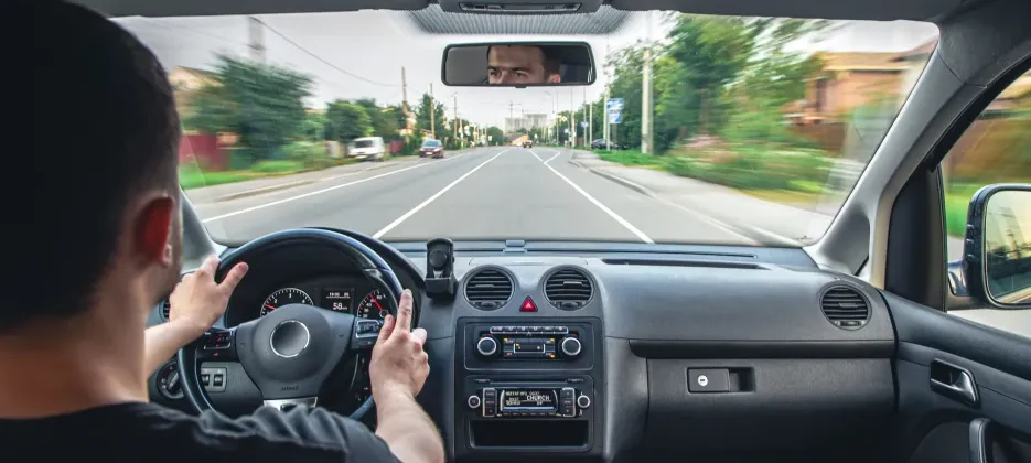 Defensive driving techniques all drivers should practice
