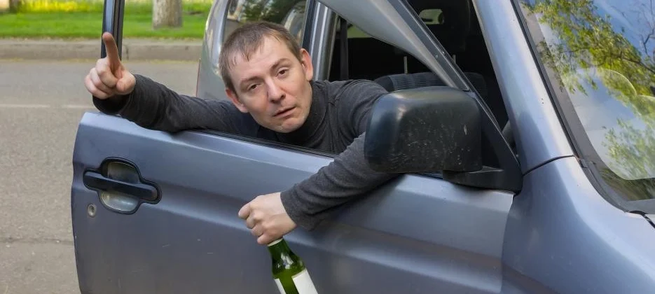What do you do if you see a drunk driver on the road?