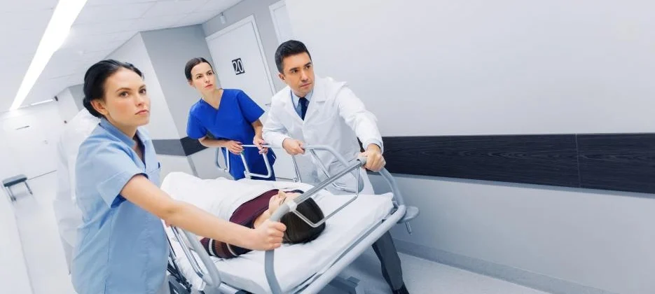 Signs it’s time to head to the emergency room after an accident